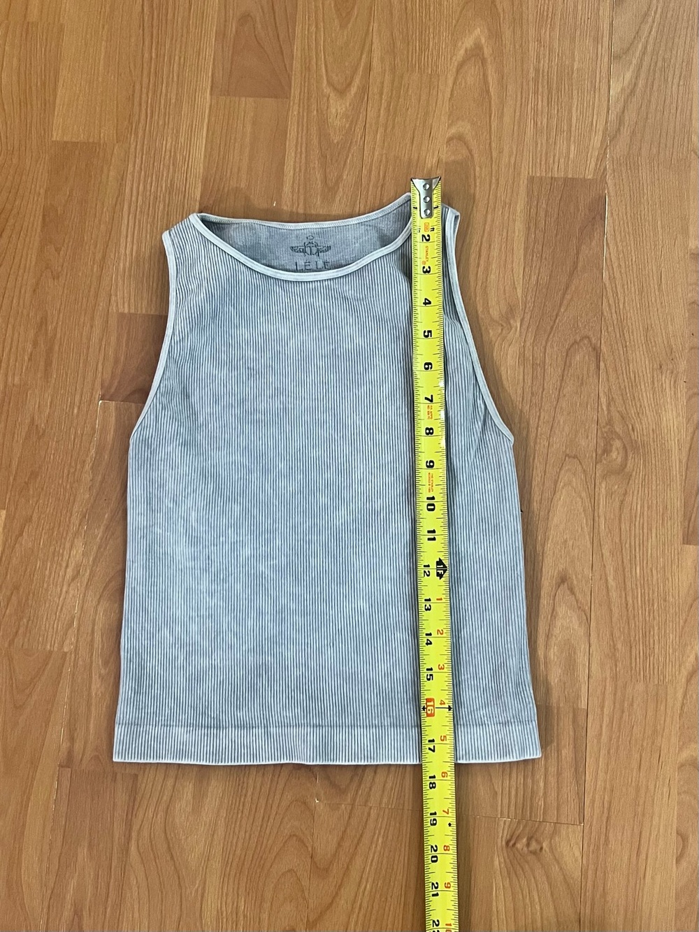 Women's Ribbed Tank Top - Picture 4 of 5